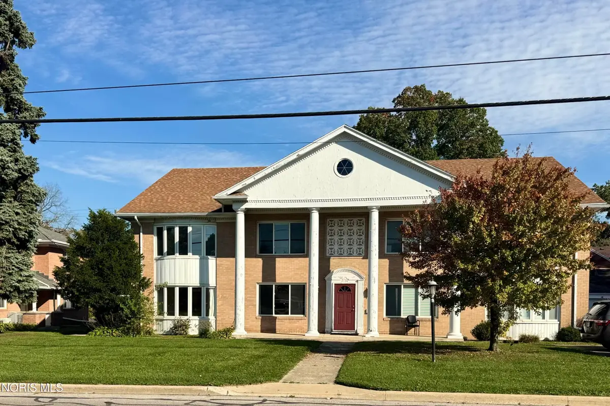 2130 Richards Road #Unit 3, Ottawa Hills, OH 43606 - #1