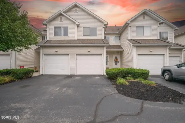 2592 W Village Drive, Toledo, OH 43614