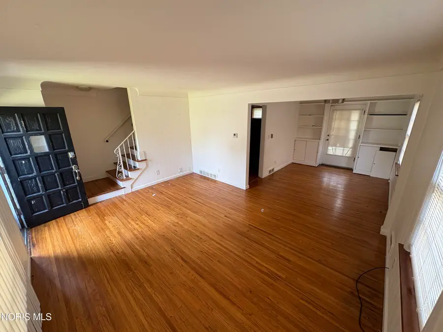 2821 Latonia Boulevard, Toledo, OH 43606 - #3