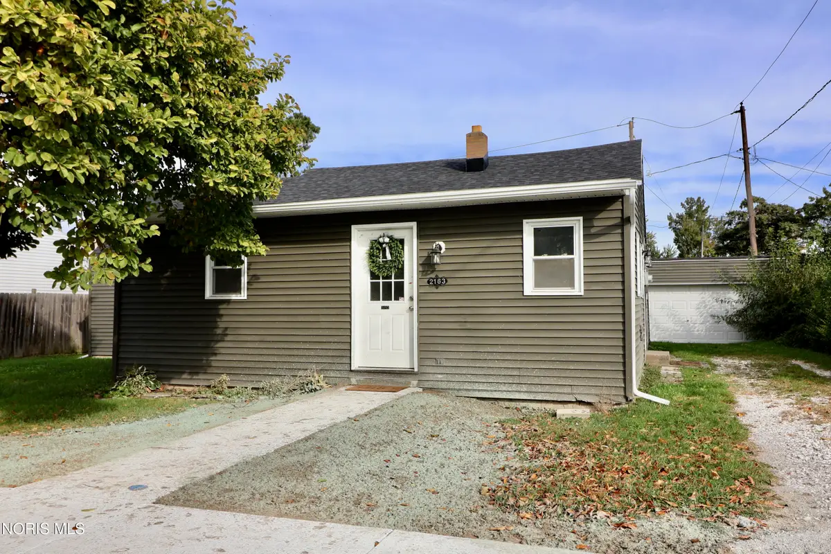2163 Hoops Drive, Toledo, OH 43611 - #1