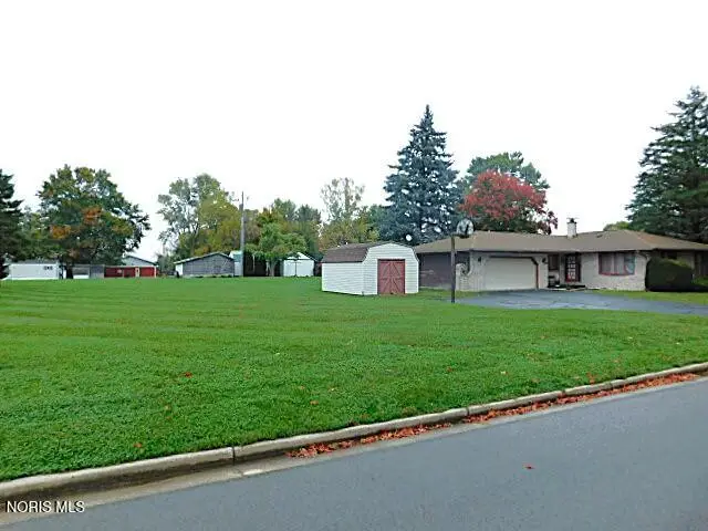 202 Cherry Street, McComb, OH 45858 - #2