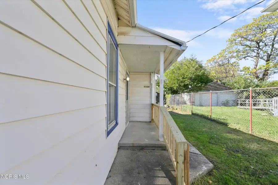 1324 Felt Street, Toledo, OH 43605 - #3