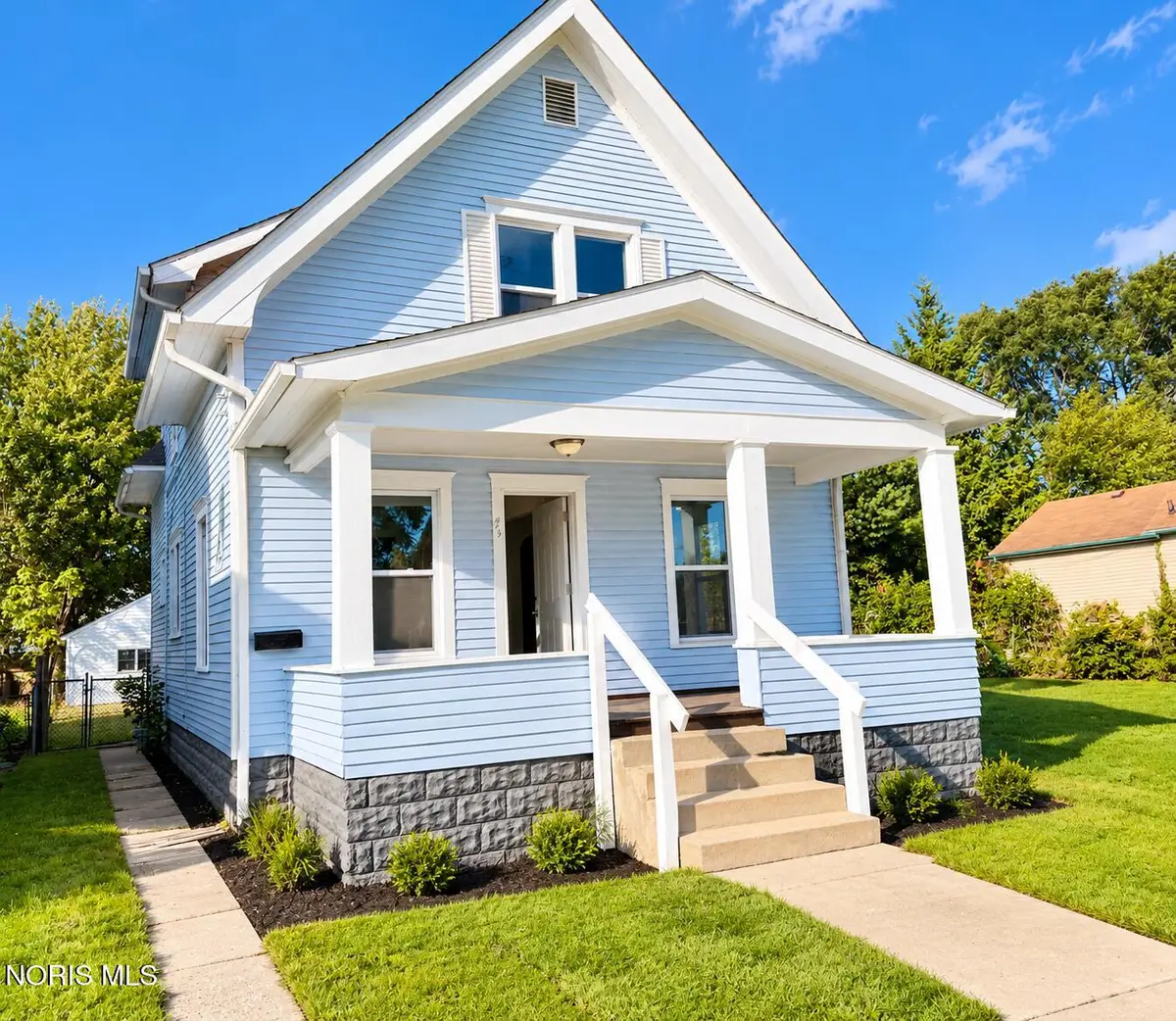 419 E Oakland Street, Toledo, OH 43608 - #1