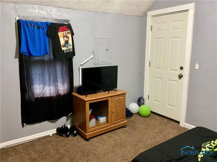 140 Whiting Avenue, Toledo, OH 43609 - Image #2