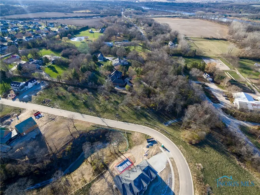 478 Delaware Drive, Perrysburg, OH 43551 - #3