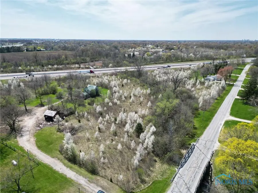 9853 Mandell Road, Perrysburg, OH 43551 - Image #2