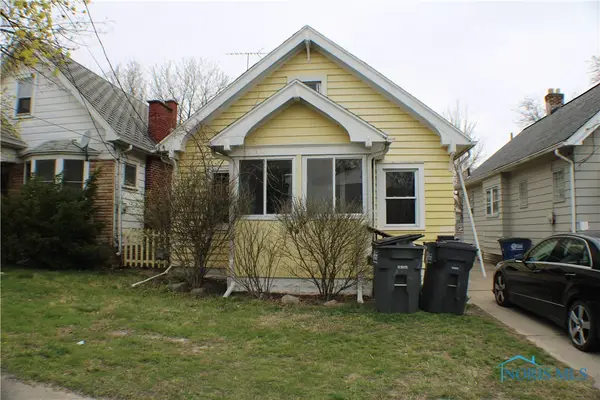 2022 Berdan Avenue, Toledo, OH 43613