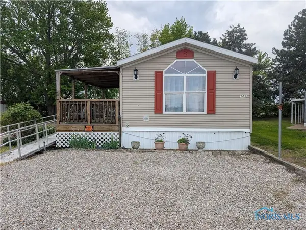 2614 Tiffin Avenue, Sandusky, OH 44870