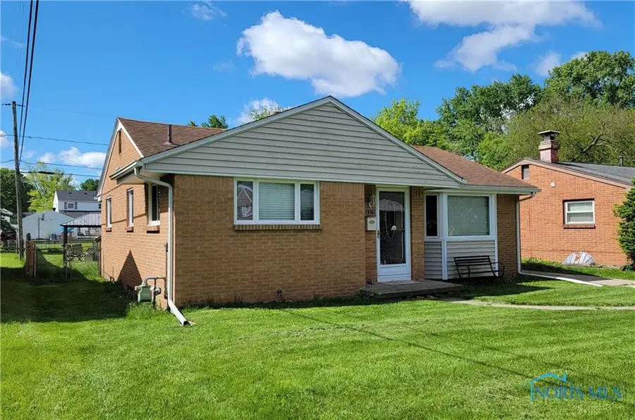 2315 Ann Drive, Toledo, OH 43613 - Image #2