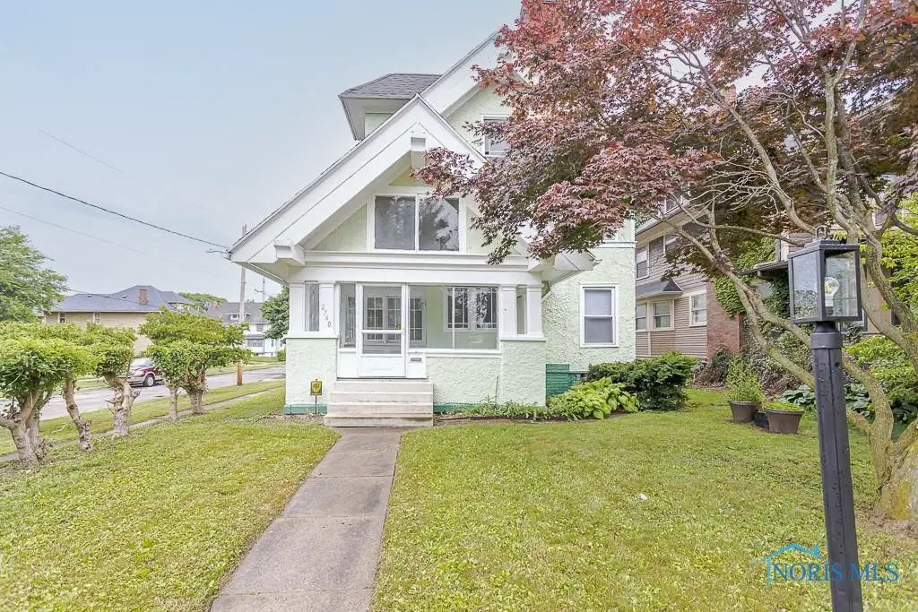 2740 Robinwood Avenue, Toledo, OH 43610 - Image #1
