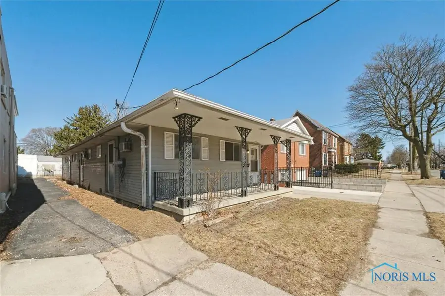 648 Eleanor Avenue, Toledo, OH 43612 - Image #2
