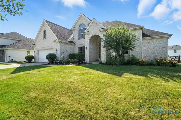 9011 Bear Creek Drive, Sylvania, OH 43560