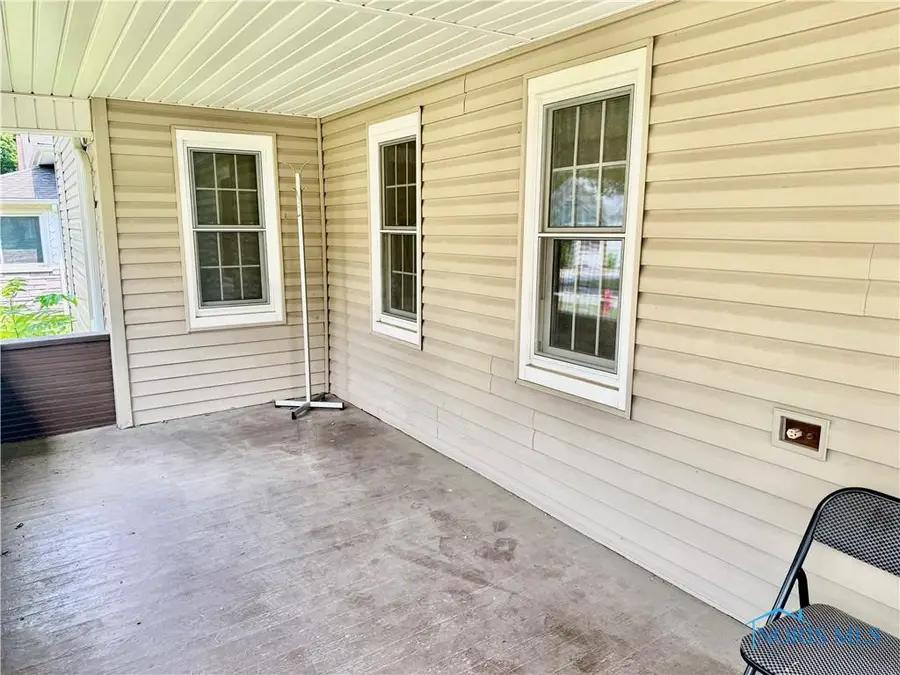 217 W Edgerton Street, Hicksville, OH 43526 - Image #3