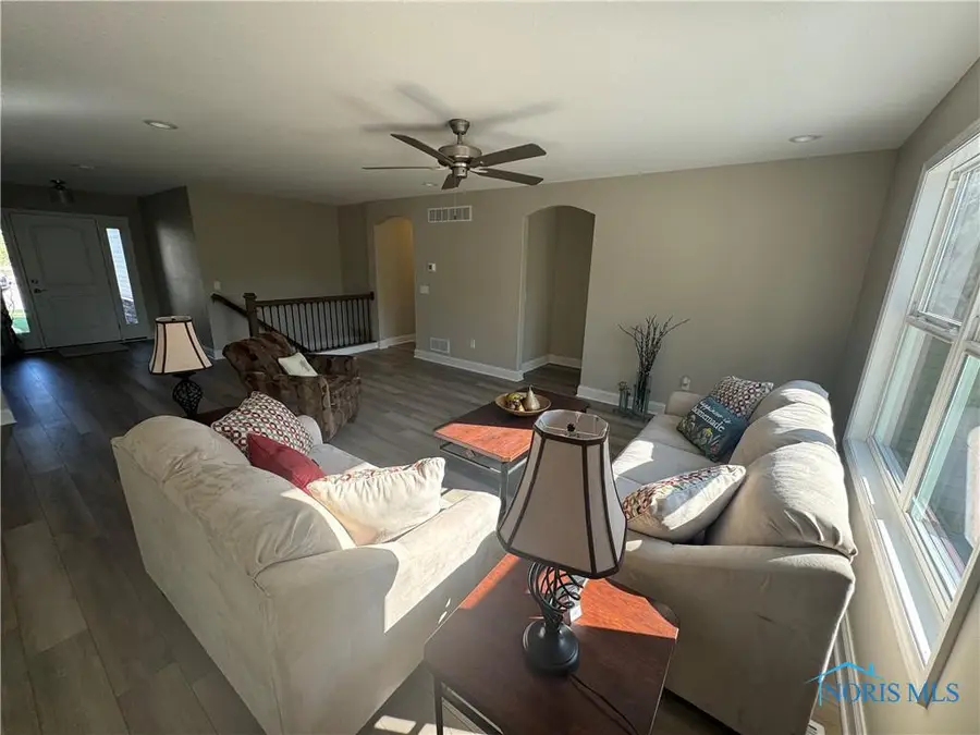 1053 Plum Grove Lane, Toledo, OH 43615 - Image #2