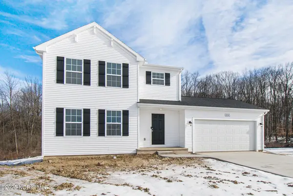 1066 Seneca Drive, Wauseon, OH 43567