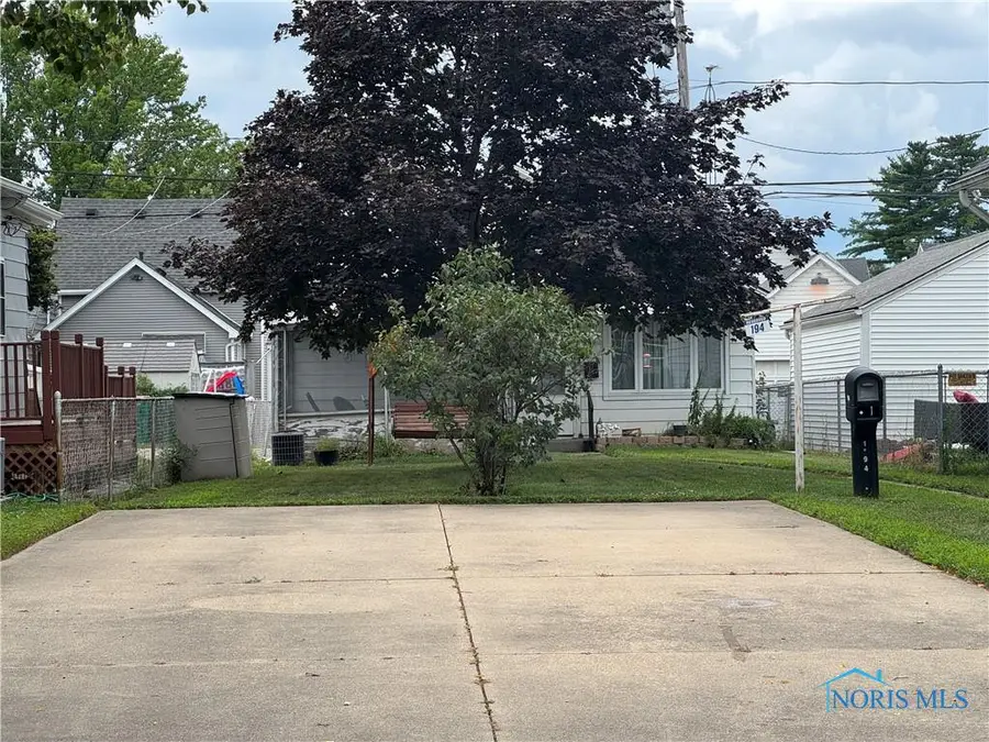 194 Elm Street, Rossford, OH 43460 - Image #2