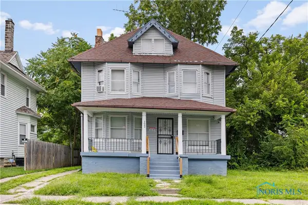 122 Columbia Street, Toledo, OH 43620