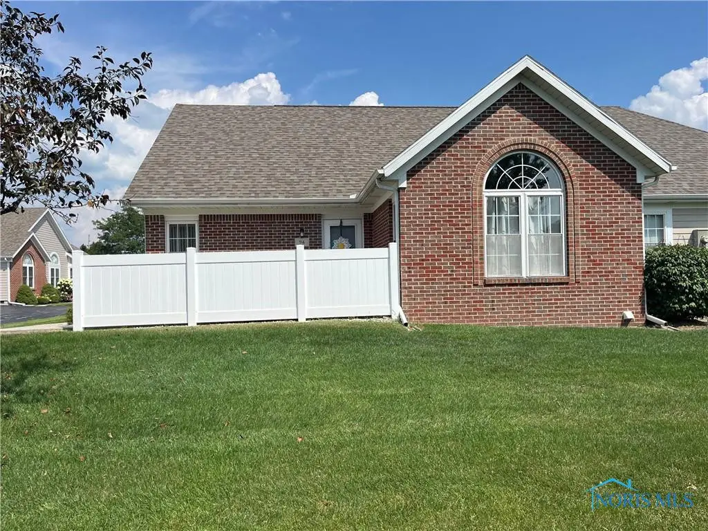 94 Summerfield Boulevard, Bowling Green, OH 43402 - Image #1