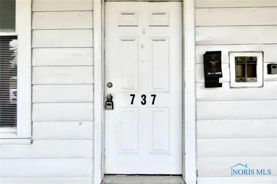 737-739 Forsythe Street, Toledo, OH 43605 - Image #2