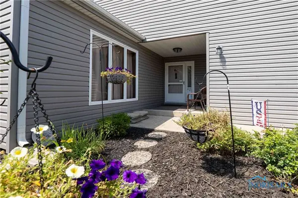 801 Fox Run Road, Findlay, OH 45840