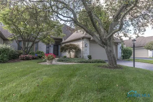 7345 Country Commons Lane, Sylvania, OH 43560