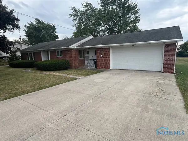 M727 17d, Napoleon, OH 43545