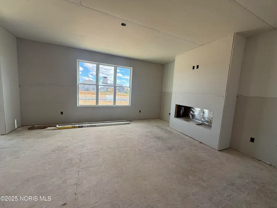 1407 Thomas Lane, Waterville, OH 43566 - Image #2