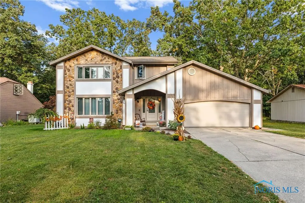 1839 Sherwood Drive, Defiance, OH 43512 - Image #1