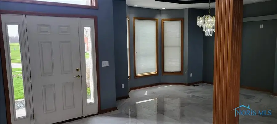 1326 Pine Valley Drive, Bowling Green, OH 43402 - Image #2