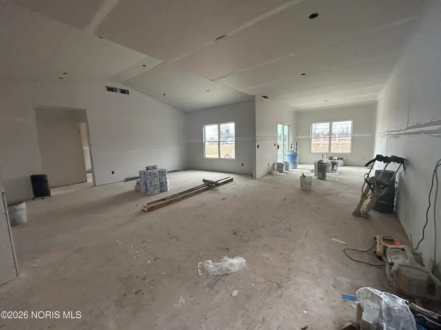 5040 Easton Drive, Oregon, OH 43616 - Image #3