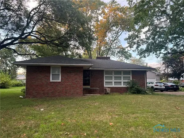 1120 Lewis, Rossford, OH 43460