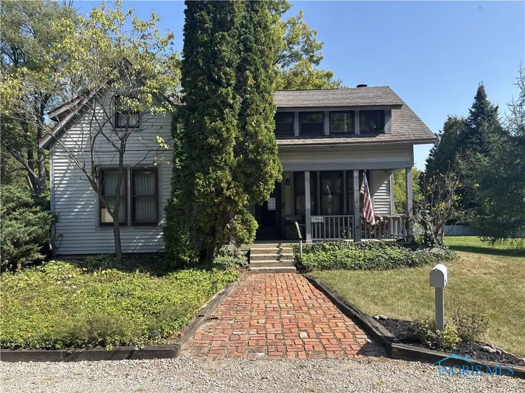 5904 Acres Road, Sylvania, OH 43560 - Image #1