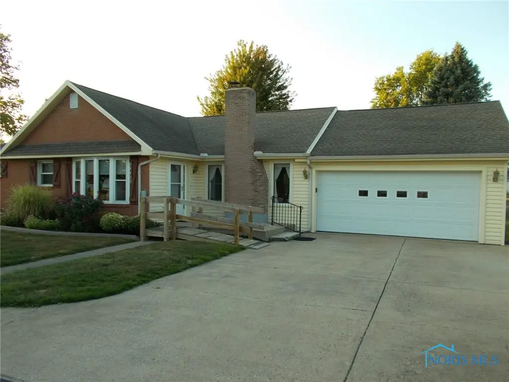 24432 W 3rd Street, Grand Rapids, OH 43522 - Image #1