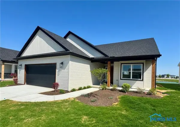 1244 Dublin Drive, Waterville, OH 43566