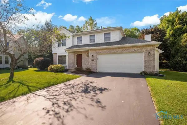 8046/8048 Lea Court, Holland, OH 43528