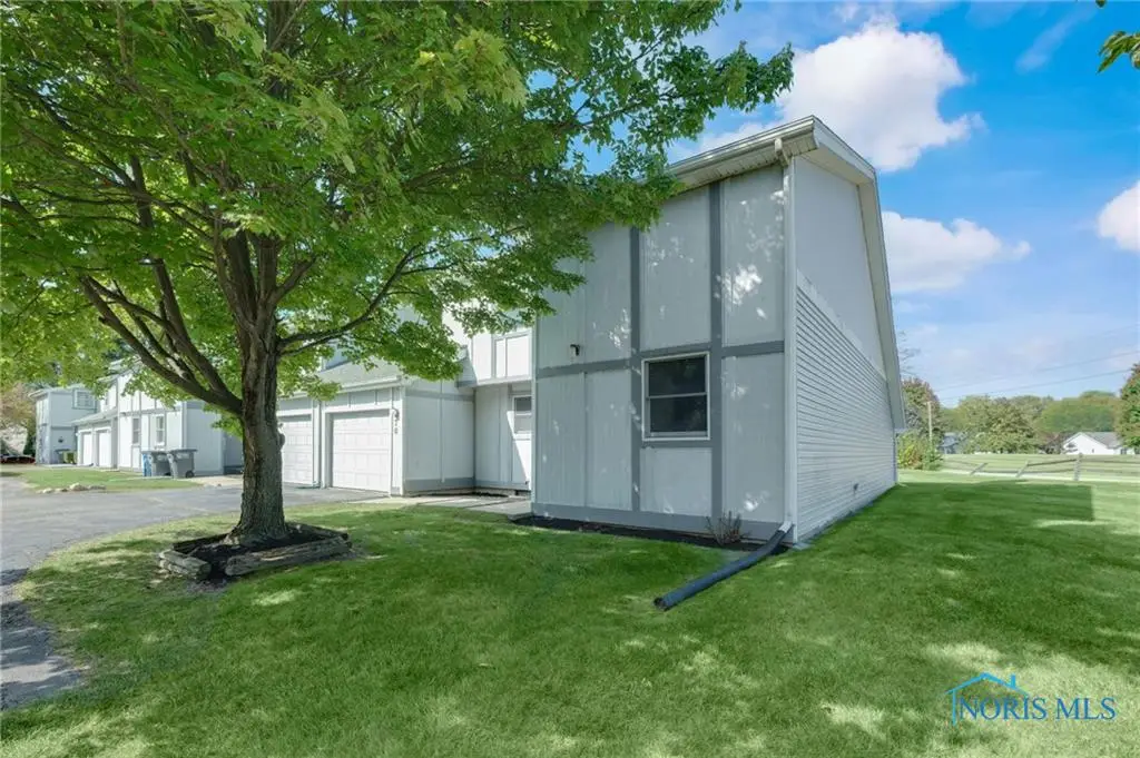 5770 Staghorn Drive, Toledo, OH 43614 - Image #1