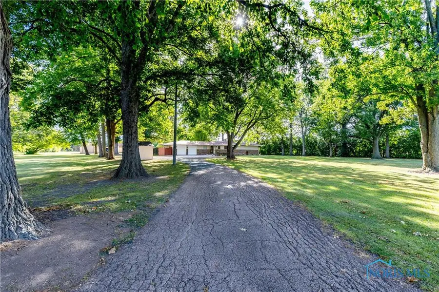 28902 Bates Road, Perrysburg, OH 43551 - Image #3