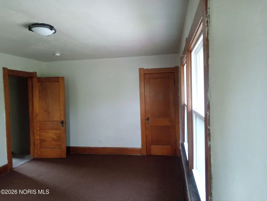 1525 Kelsey Avenue, Toledo, OH 43605 - Image #2