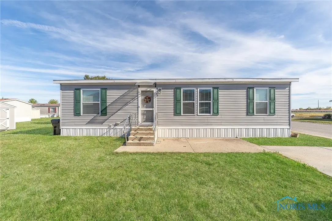 1928 Deer Ridge Drive, Findlay, OH 45840 - Image #1