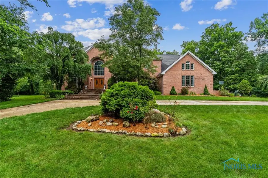 106 Sycamore Woods Lane, Tiffin, OH 44883 - Image #2