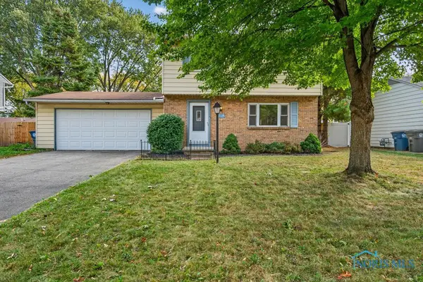 2155 Bishopsgate Drive, Toledo, OH 43614