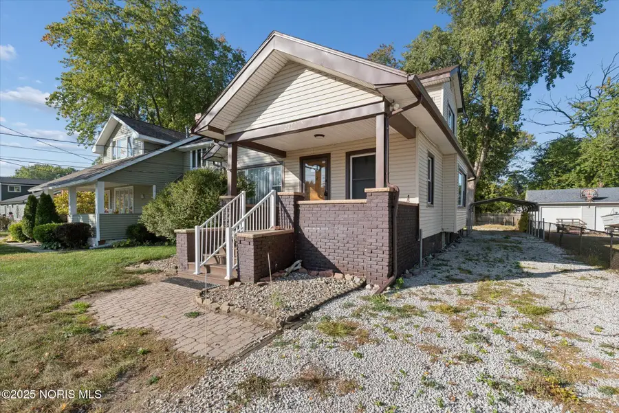 2057 Blanche Drive, Oregon, OH 43616 - Image #3