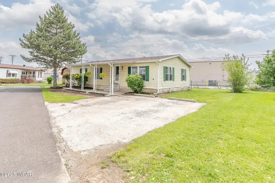 1203 Chateau Court, Findlay, OH 45840 - #3