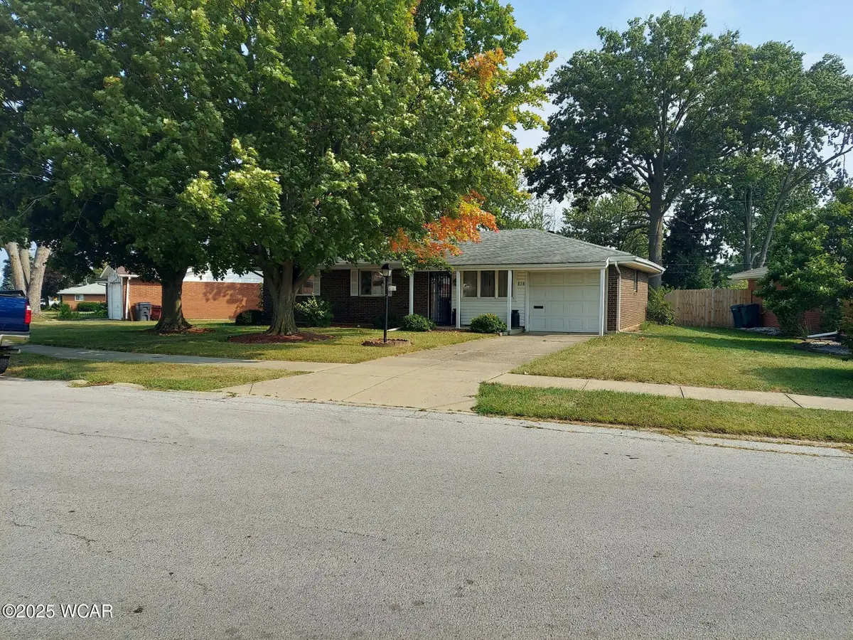 858 Mackenzie Drive, Lima, OH 45805 - Image #1