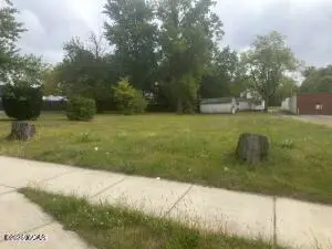 129 S Pine Street, Lima, OH 45801