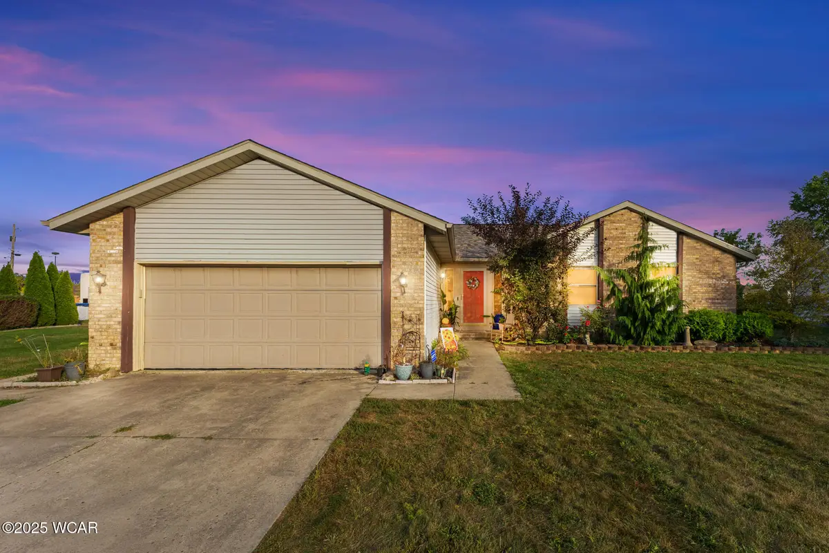 2718 Carolyn Drive, Lima, OH 45807 - Image #1