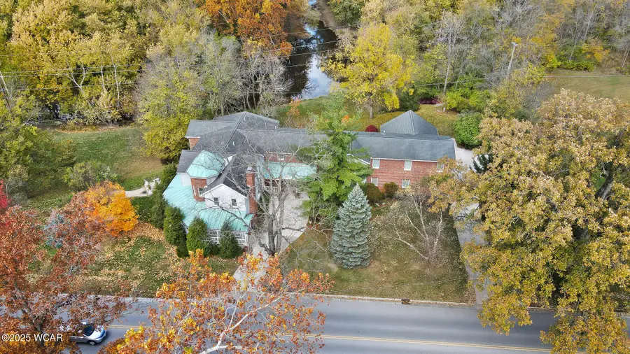 1100 W Auglaize Street, Wapakoneta, OH 45895 - Image #3