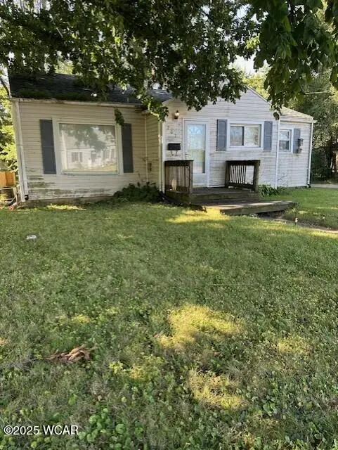 207 W Lane Avenue, Lima, OH 45801 - #1
