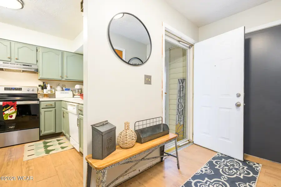 900 Hilltop Dr Drive, Bellefontaine, OH 43311 - Image #2