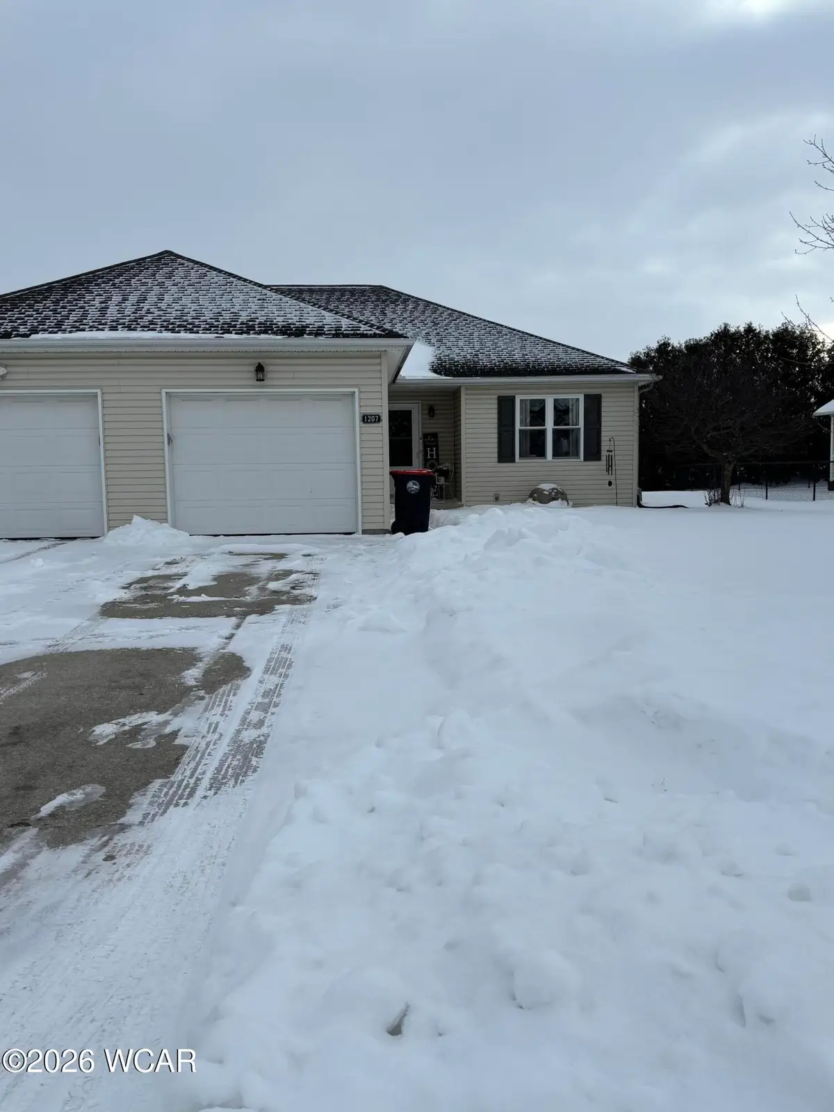 1207 Navajo Trail, Wapakoneta, OH 45895 - #1